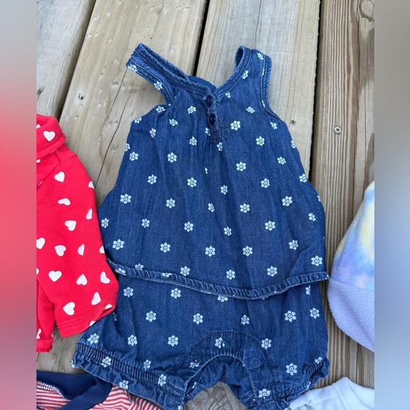 Carters Girls Baby Clothes Bundle 0-3 Months Onsie Dress Leggings Hat - Picture 2 of 11